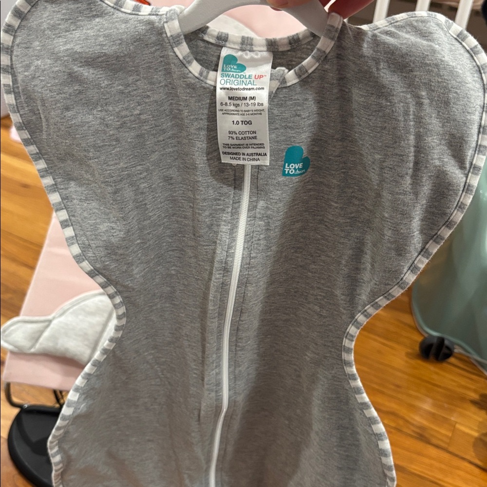 Love to dream baby swaddle - different size and colors